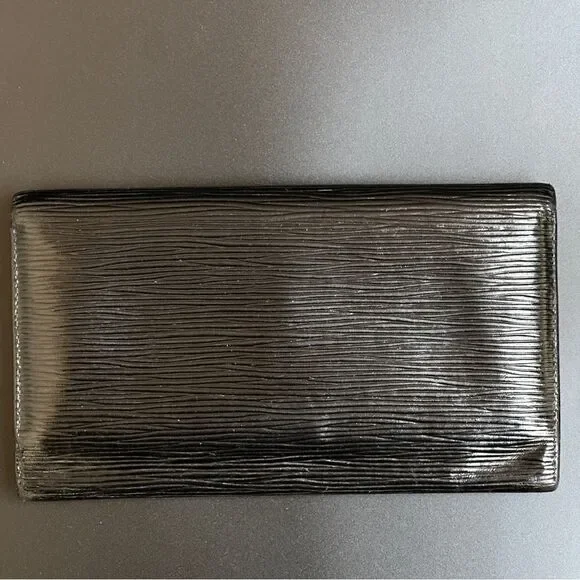 Louis Vuitton Epi Sarah Long Wallet Black - Picture 3 of 14